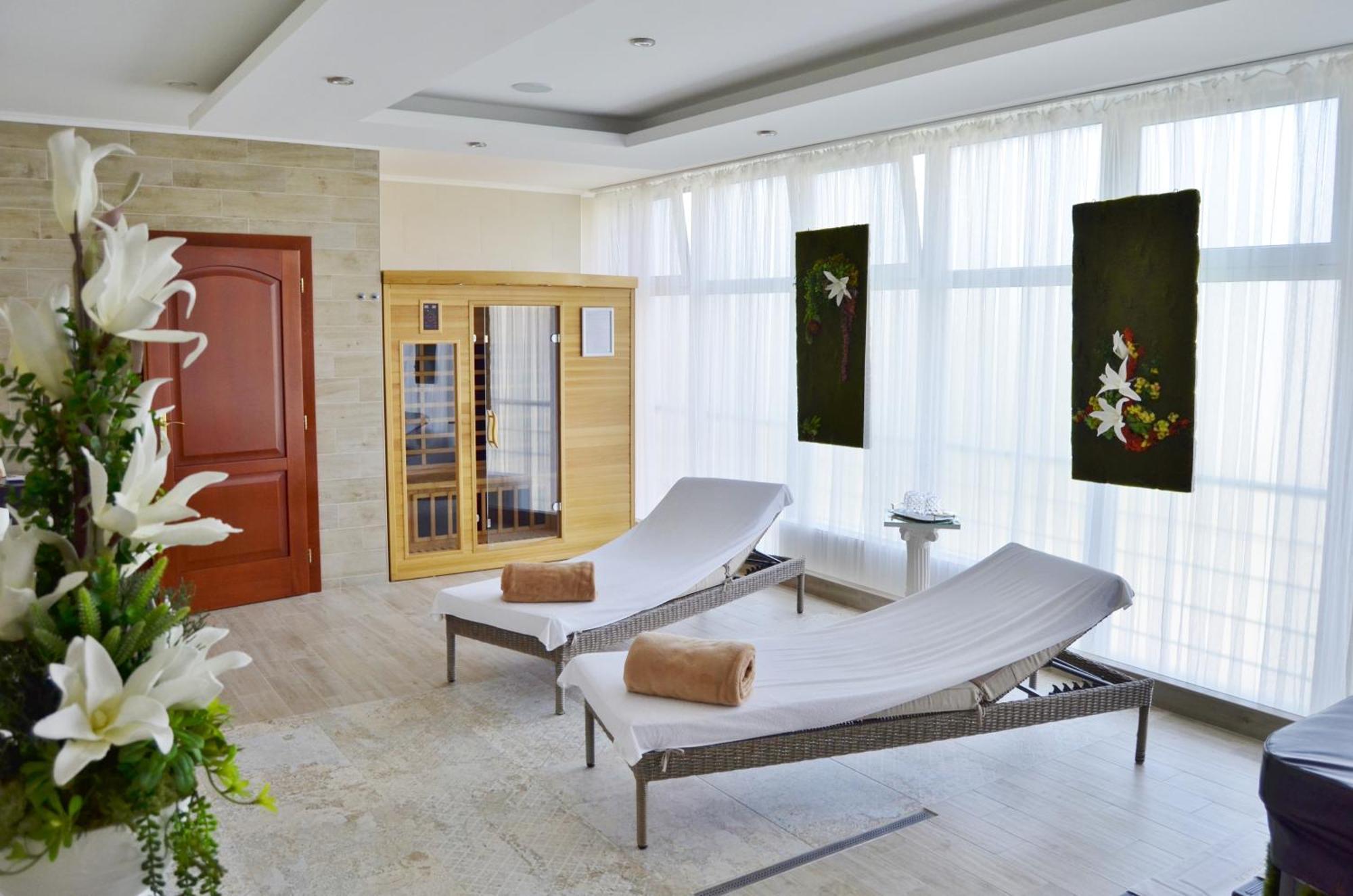 Hotel Alfa Giraltovce المظهر الخارجي الصورة